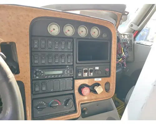 INTERNATIONAL Prostar Complete Vehicle