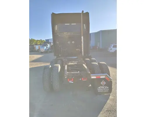 INTERNATIONAL Prostar Complete Vehicle