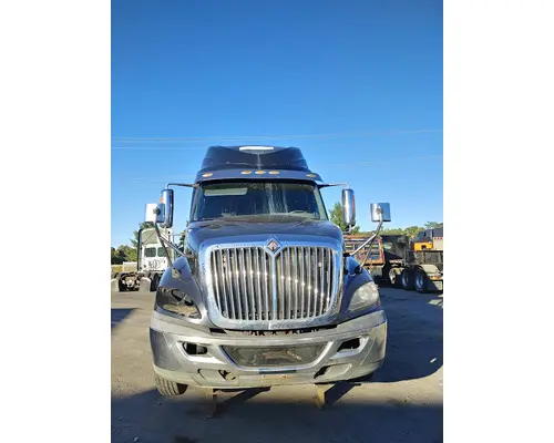 INTERNATIONAL Prostar Complete Vehicle