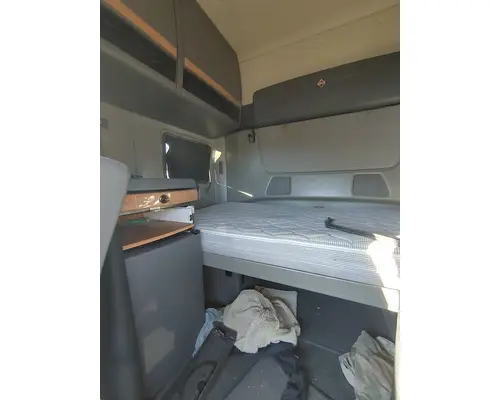 INTERNATIONAL Prostar Complete Vehicle