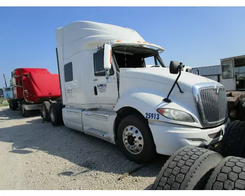 INTERNATIONAL Prostar Complete Vehicle