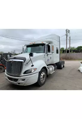 INTERNATIONAL Prostar Complete Vehicle