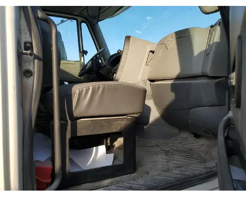 INTERNATIONAL Prostar Complete Vehicle