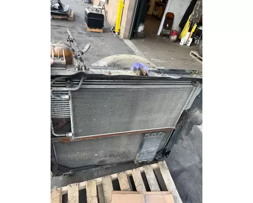 INTERNATIONAL Prostar Cooling Assy. (Rad., Cond., ATAAC)