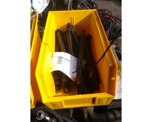 INTERNATIONAL Prostar Cylinder Head