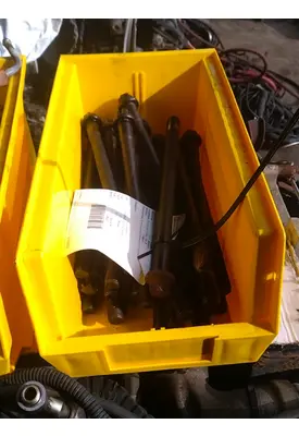 INTERNATIONAL Prostar Cylinder Head