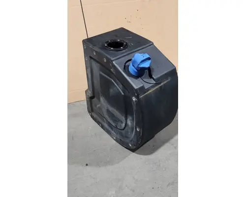 INTERNATIONAL Prostar DEF Tank
