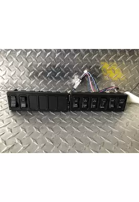 INTERNATIONAL Prostar Dash / Console Switch