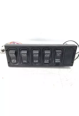 INTERNATIONAL Prostar Dash / Console Switch