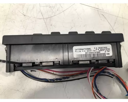 INTERNATIONAL Prostar Dash  Console Switch