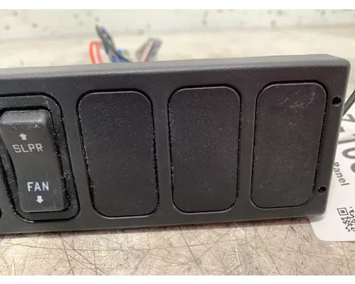 INTERNATIONAL Prostar Dash  Console Switch