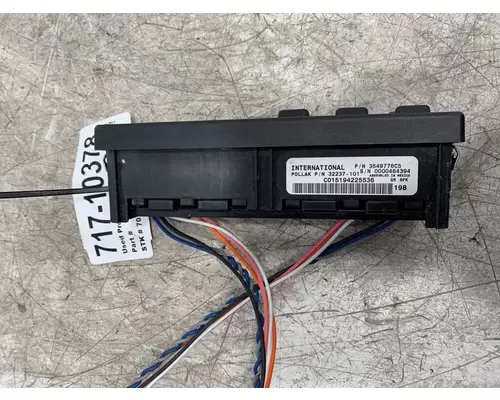 INTERNATIONAL Prostar Dash  Console Switch