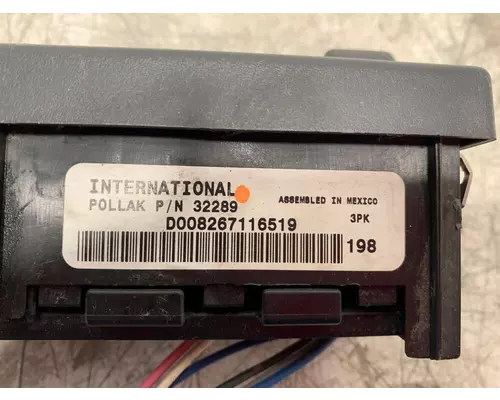 INTERNATIONAL Prostar Dash  Console Switch