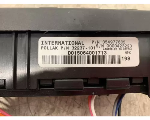 INTERNATIONAL Prostar Dash  Console Switch
