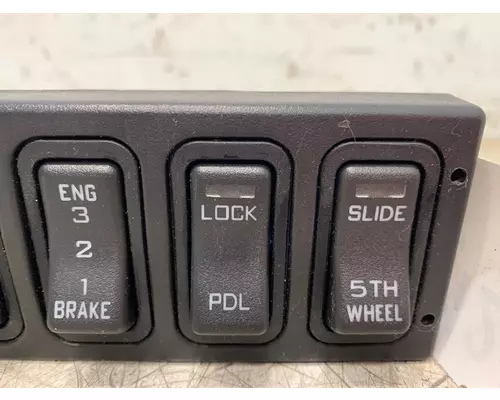 INTERNATIONAL Prostar Dash  Console Switch
