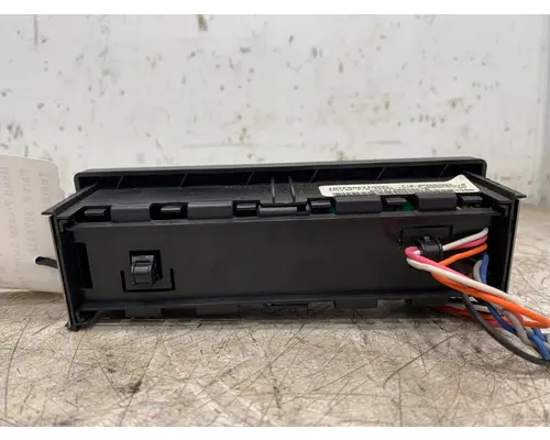 INTERNATIONAL Prostar Dash  Console Switch