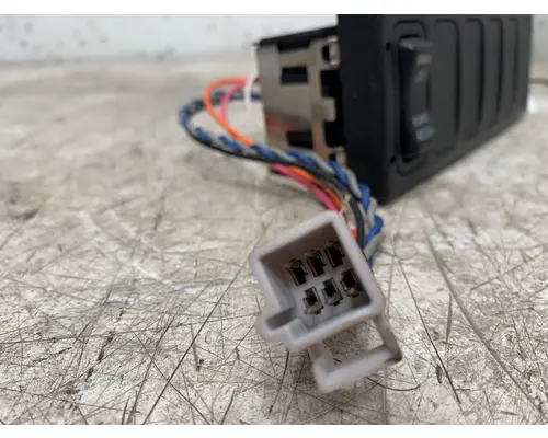 INTERNATIONAL Prostar Dash  Console Switch