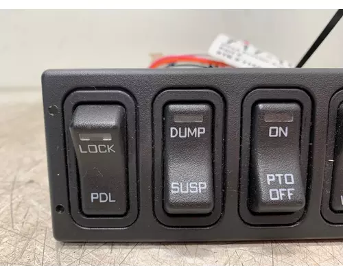 INTERNATIONAL Prostar Dash  Console Switch