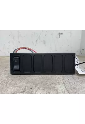 INTERNATIONAL Prostar Dash / Console Switch