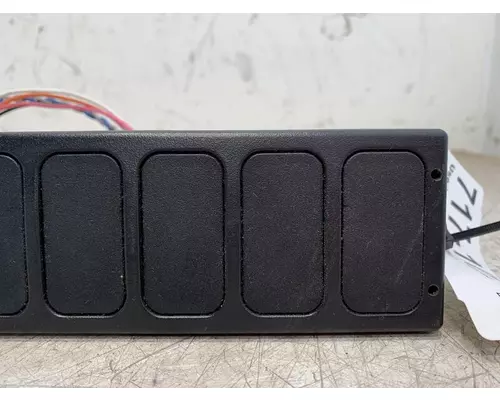 INTERNATIONAL Prostar Dash  Console Switch