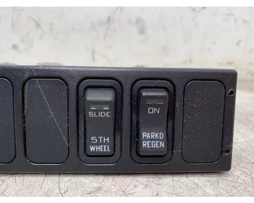 INTERNATIONAL Prostar Dash  Console Switch