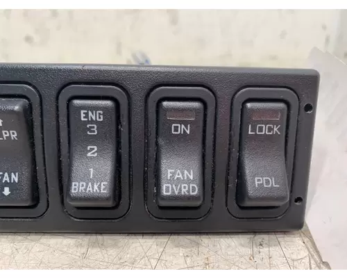 INTERNATIONAL Prostar Dash  Console Switch