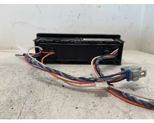 INTERNATIONAL Prostar Dash  Console Switch