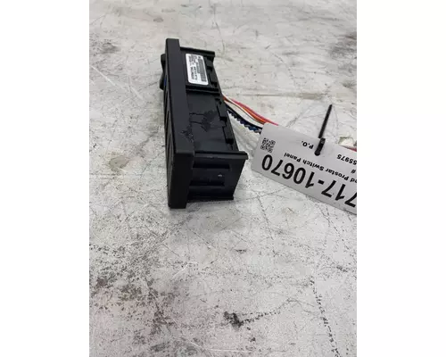 INTERNATIONAL Prostar Dash  Console Switch