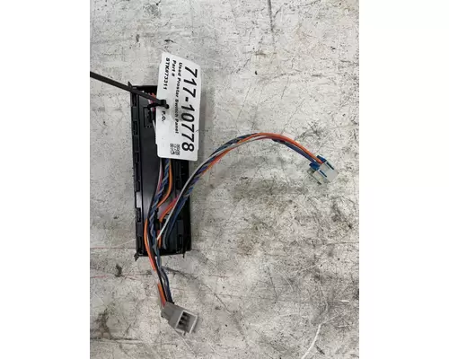 INTERNATIONAL Prostar Dash  Console Switch