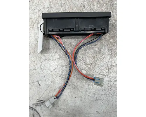 INTERNATIONAL Prostar Dash  Console Switch