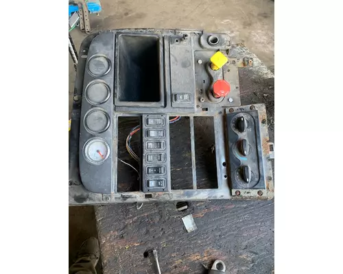 INTERNATIONAL Prostar Dash Panel