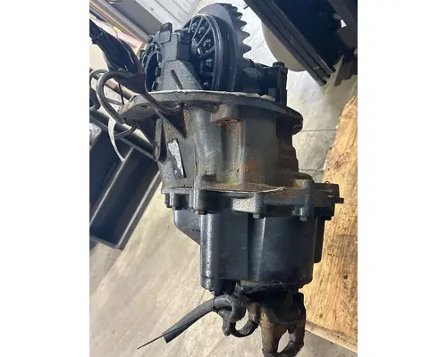 INTERNATIONAL Prostar Differential Assembly (Front, Rear)