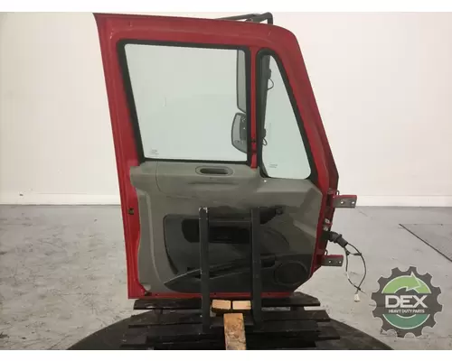 INTERNATIONAL Prostar Door Assembly, Front