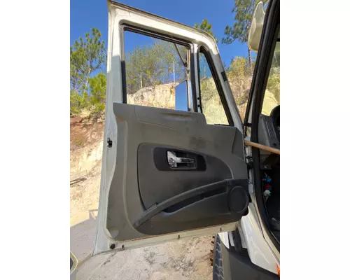 INTERNATIONAL Prostar Door Assembly, Front