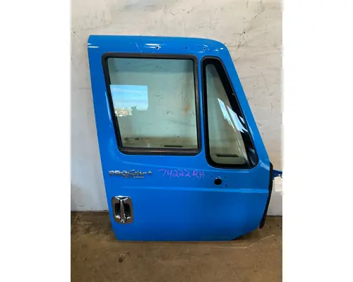 INTERNATIONAL Prostar Door Assembly, Front