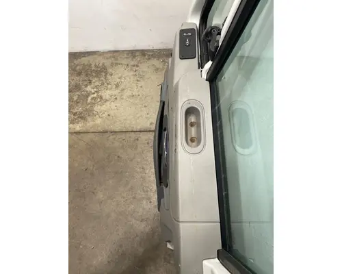 INTERNATIONAL Prostar Door Assembly, Front