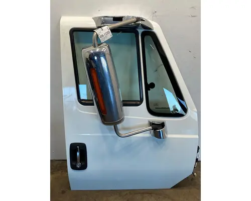 INTERNATIONAL Prostar Door Assembly, Front