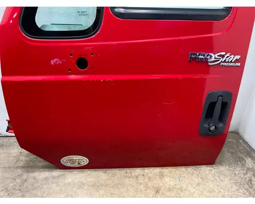 INTERNATIONAL Prostar Door Assembly, Front