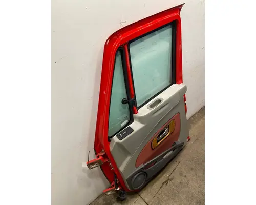 INTERNATIONAL Prostar Door Assembly, Front