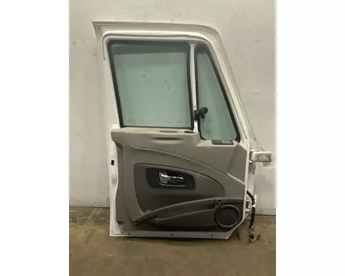 INTERNATIONAL Prostar Door Assembly, Front