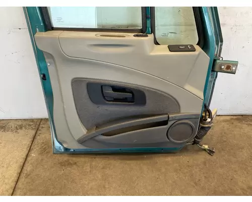 INTERNATIONAL Prostar Door Assembly, Front