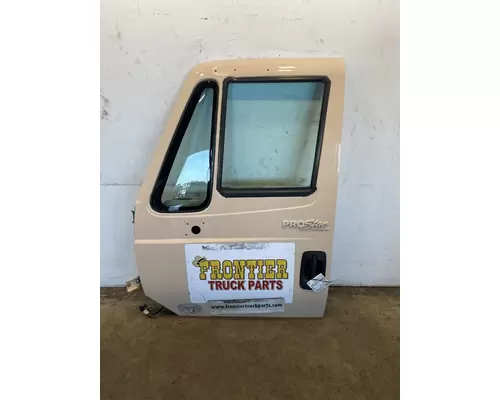INTERNATIONAL Prostar Door Assembly, Front