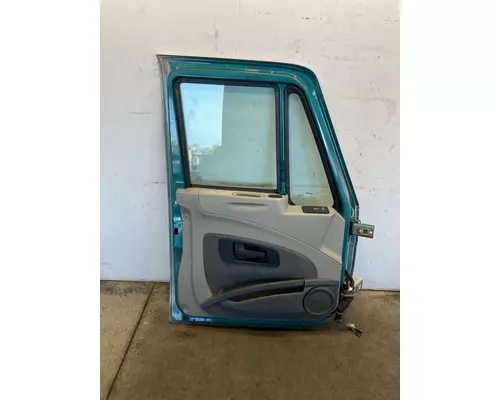 INTERNATIONAL Prostar Door Assembly, Front