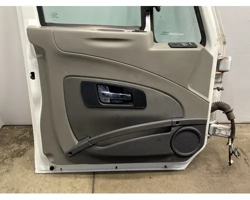INTERNATIONAL Prostar Door Assembly, Front