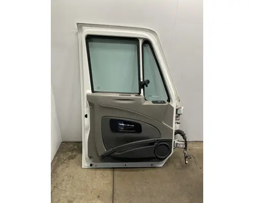 INTERNATIONAL Prostar Door Assembly, Front