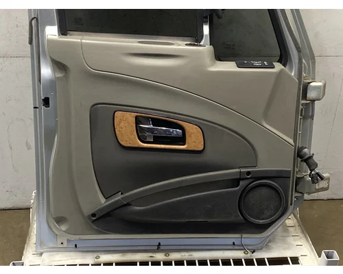 INTERNATIONAL Prostar Door Assembly, Front