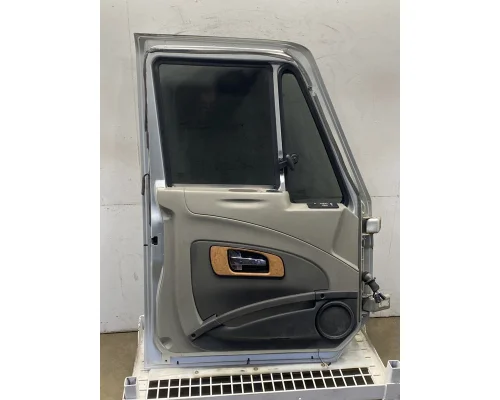 INTERNATIONAL Prostar Door Assembly, Front
