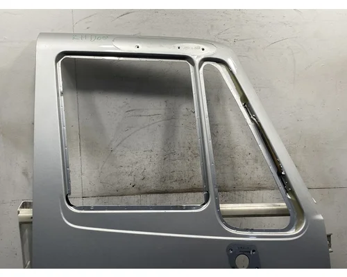 INTERNATIONAL Prostar Door Assembly, Front