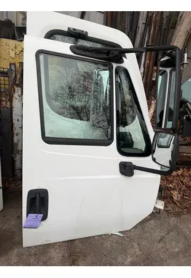 INTERNATIONAL Prostar Door Assembly, Front