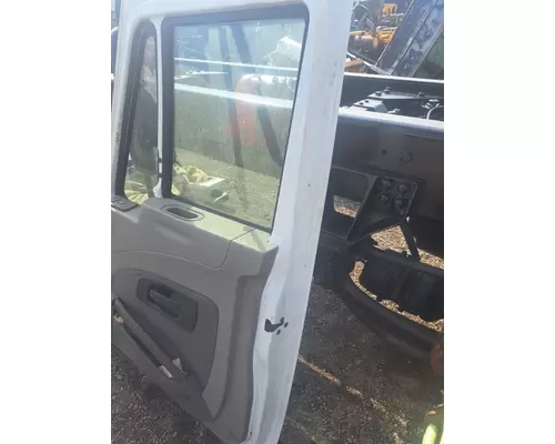 INTERNATIONAL Prostar Door Assembly, Front